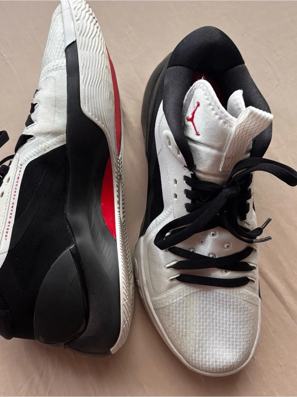 Jordan Zoom Separate White Black Red DH0249-051 Men’s Size 9.5 Basketball Shoes